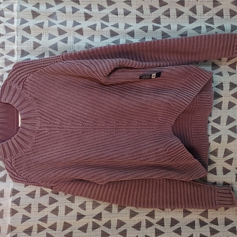 Lucky ribbed high/low sweater